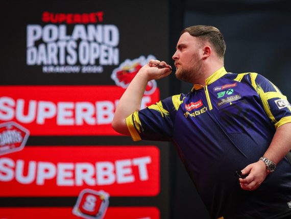 Ogromne emocje, ogłuszający doping i świetna atmosfera – tak wyglądał Superbet Poland Darts Open w Krakowie